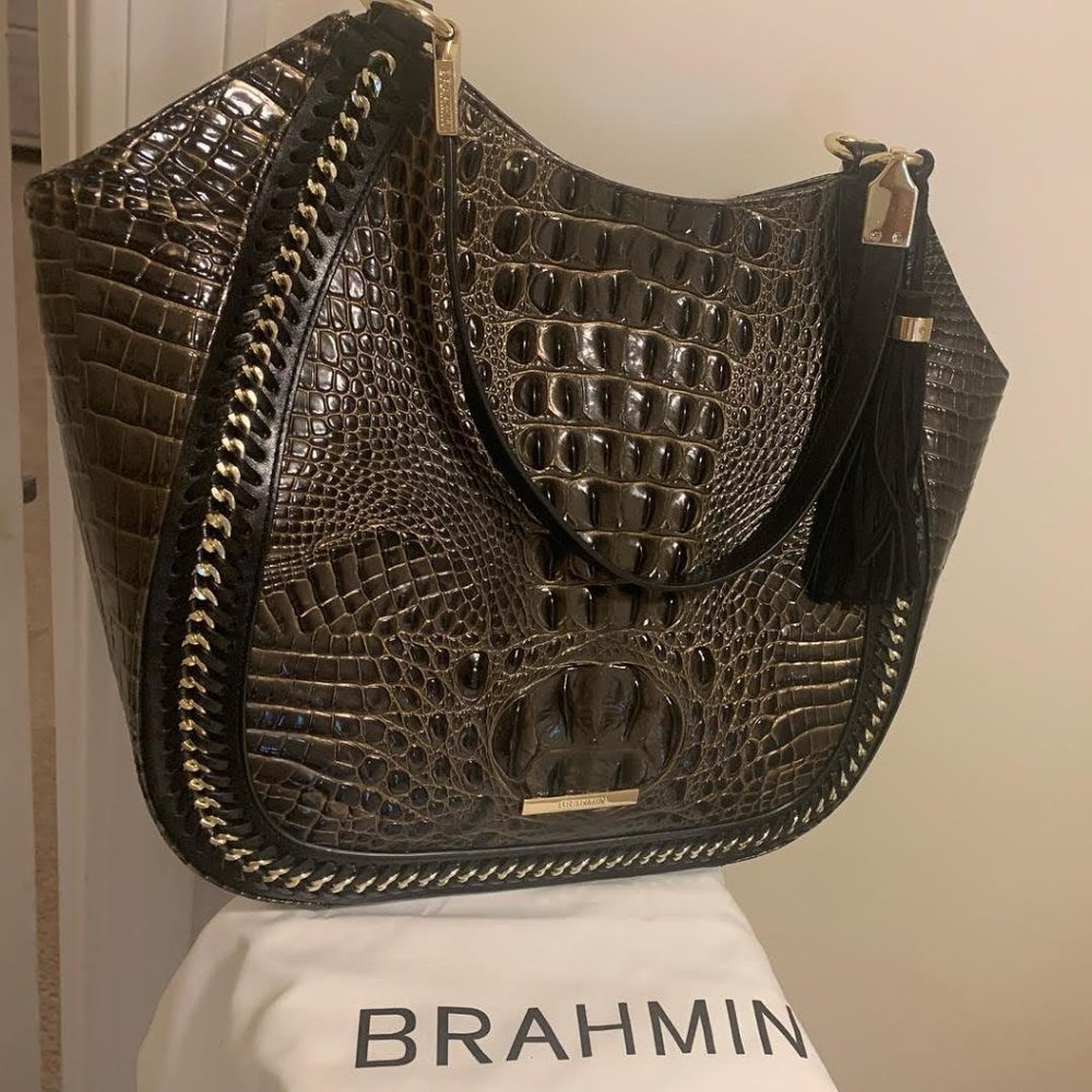 Brahmin Large black purse-Thelma